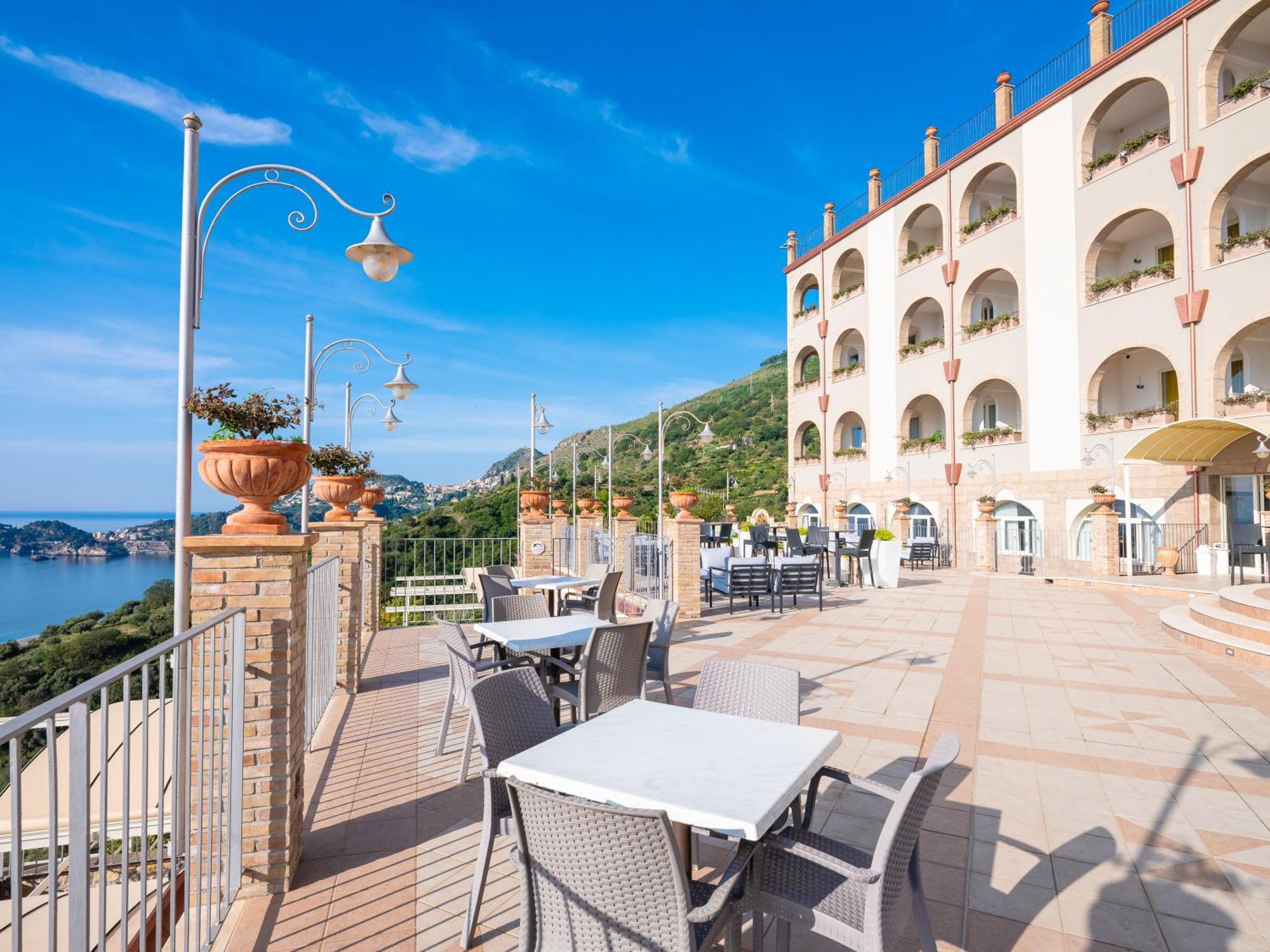 Hotel Olimpo Le Terrazze Летоянні Екстер'єр фото